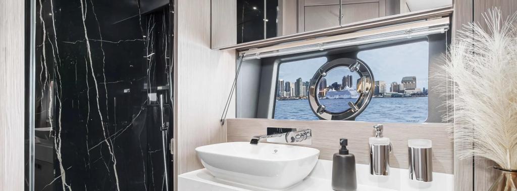 Sunseeker Manhattan 55