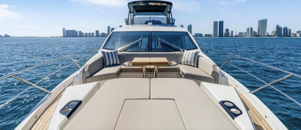 Sunseeker Manhattan 68
