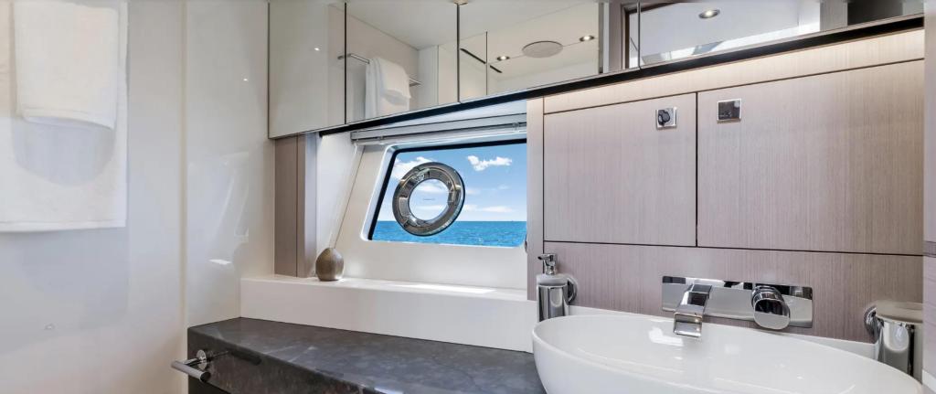 Sunseeker Manhattan 68
