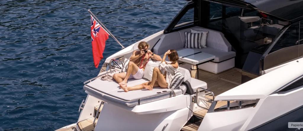Sunseeker Predator 55
