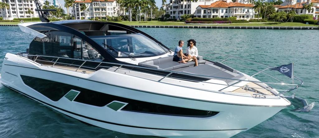 Sunseeker Predator 65