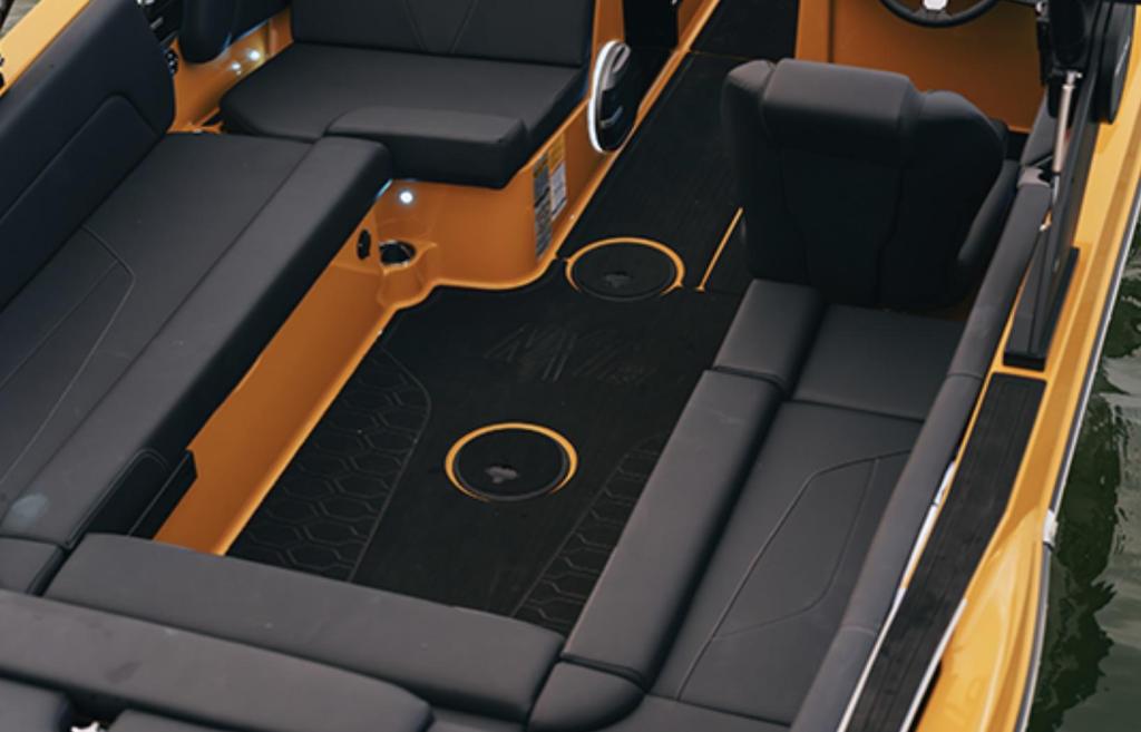 MasterCraft NXT23