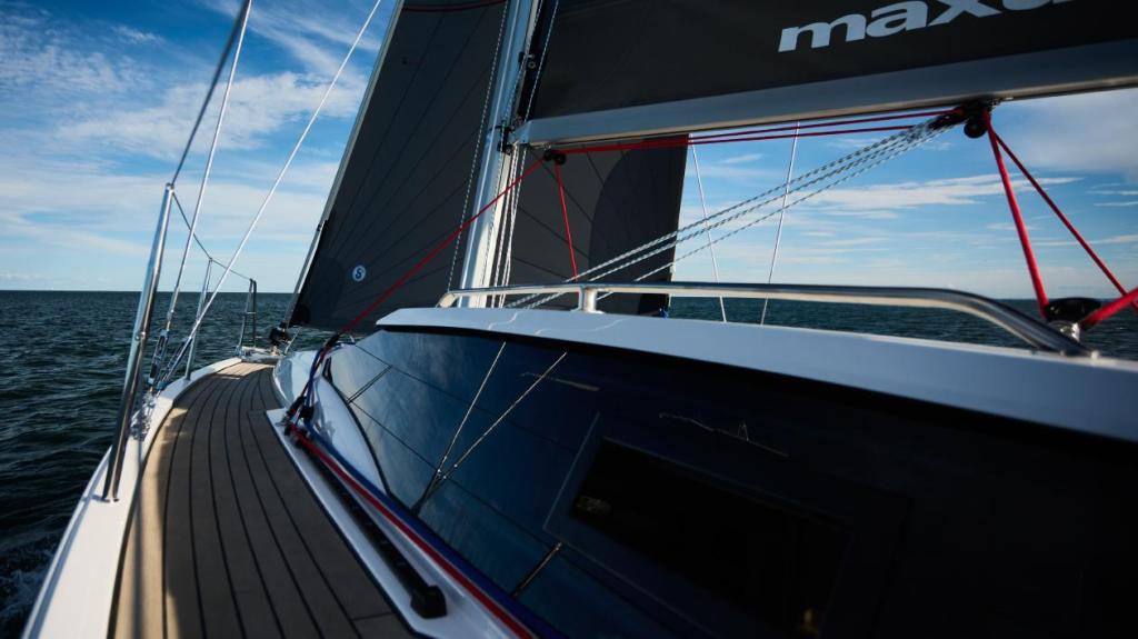 Northman Maxus 35