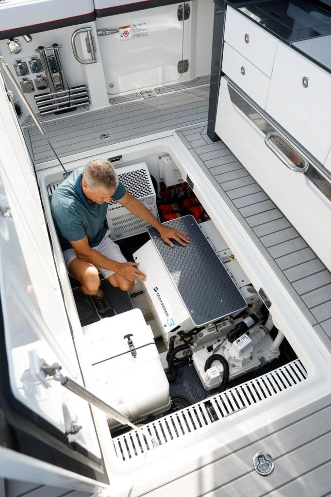 Formula 387 Center Console Sport