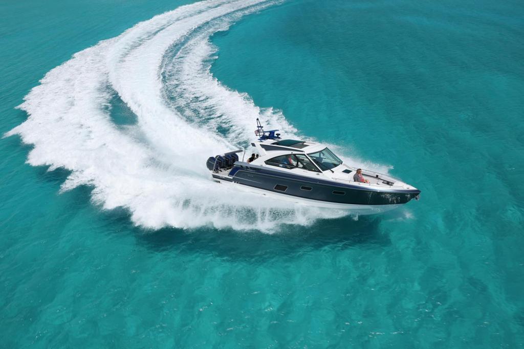 Formula 400 Super Sport Crossover