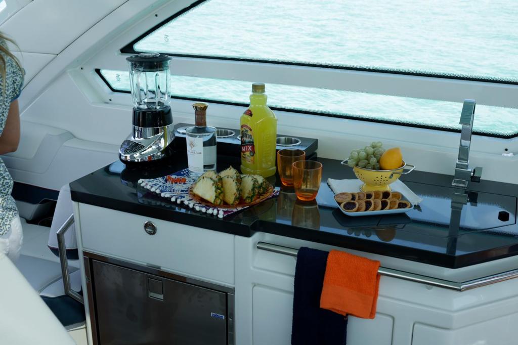 Formula 400 Super Sport Crossover