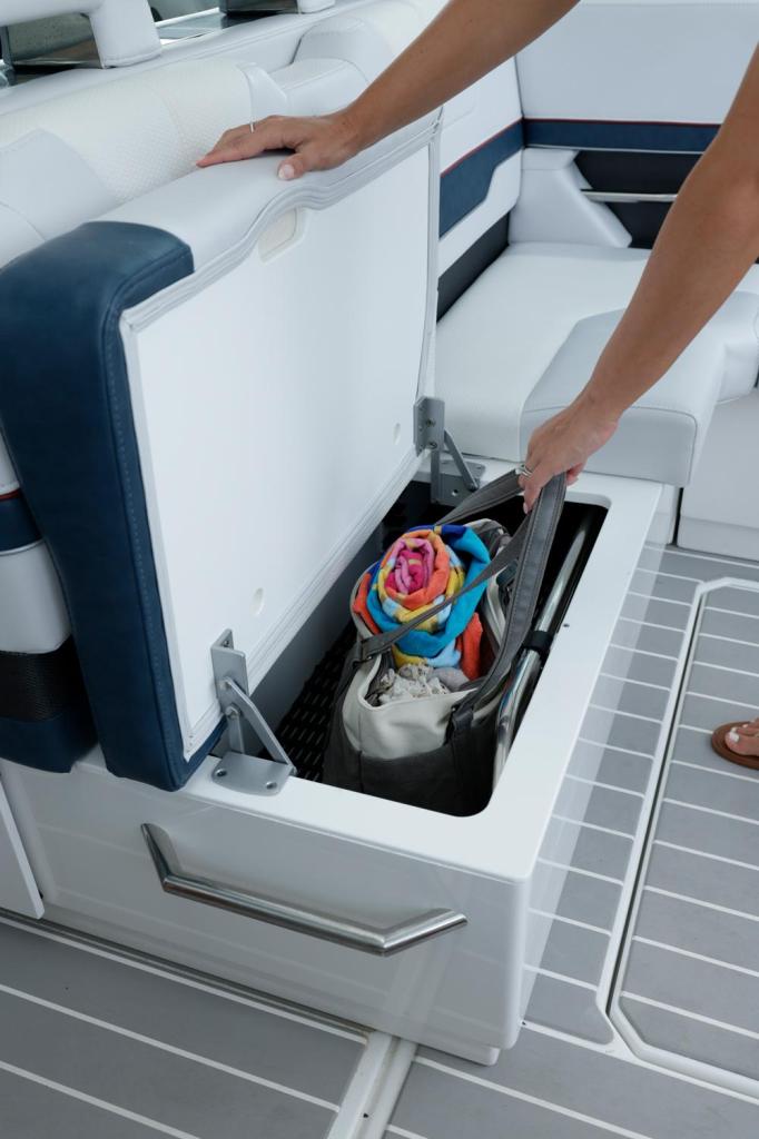 Formula 400 Super Sport Crossover