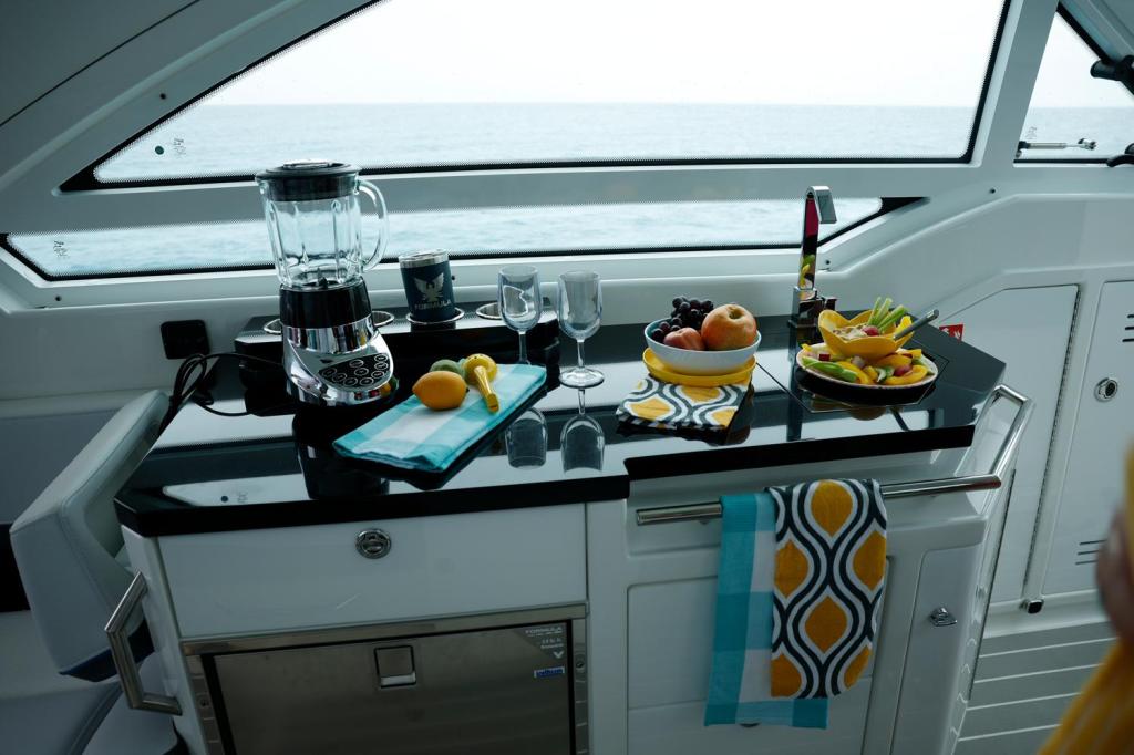 Formula 400 Super Sport Crossover