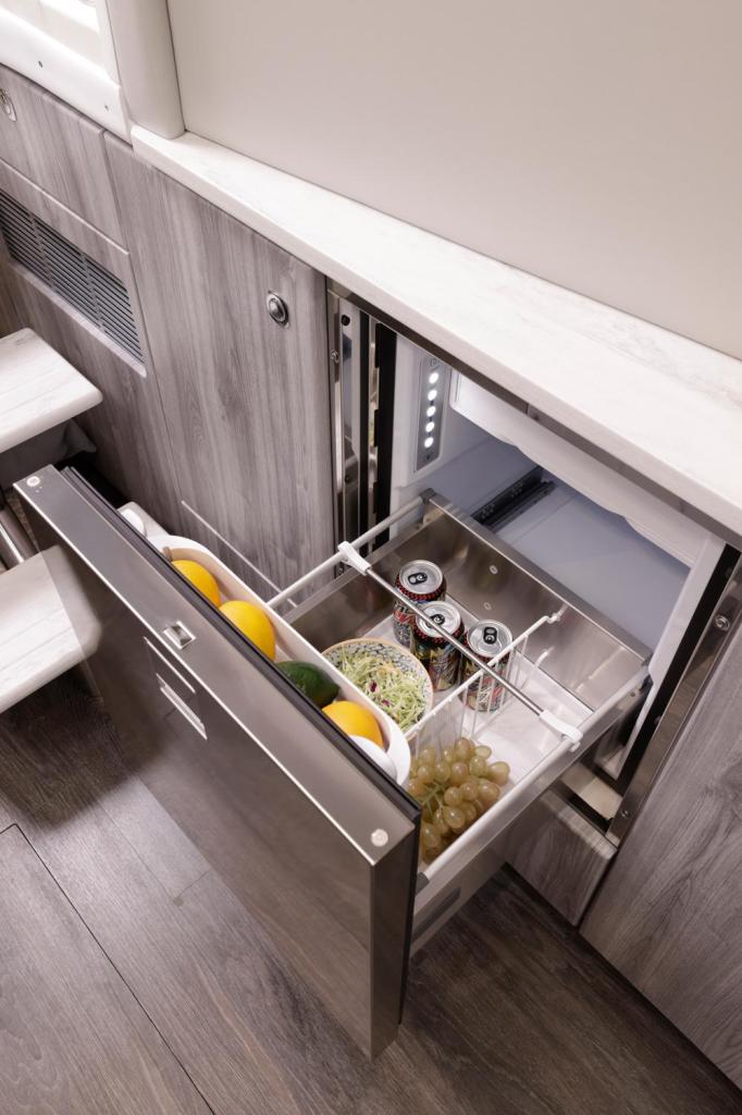 Formula 400 Super Sport Crossover