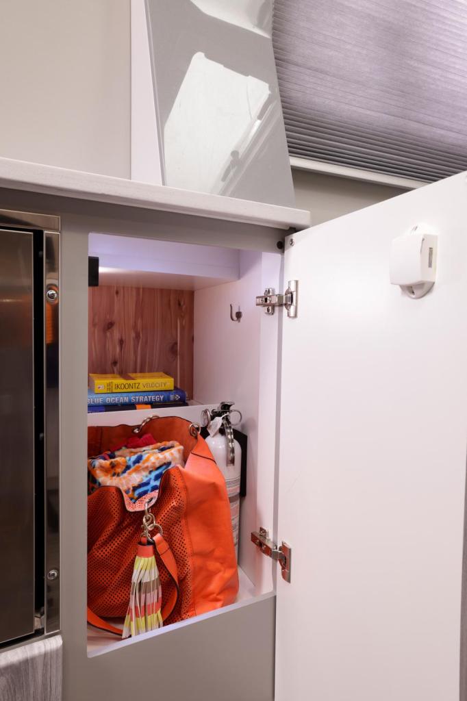 Formula 400 Super Sport Crossover