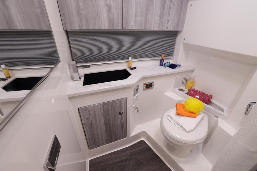 Formula 400 Super Sport Crossover