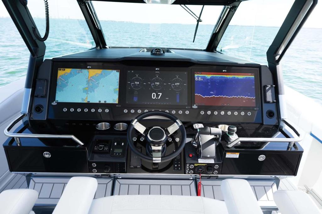 Formula 457 Center Console Sport