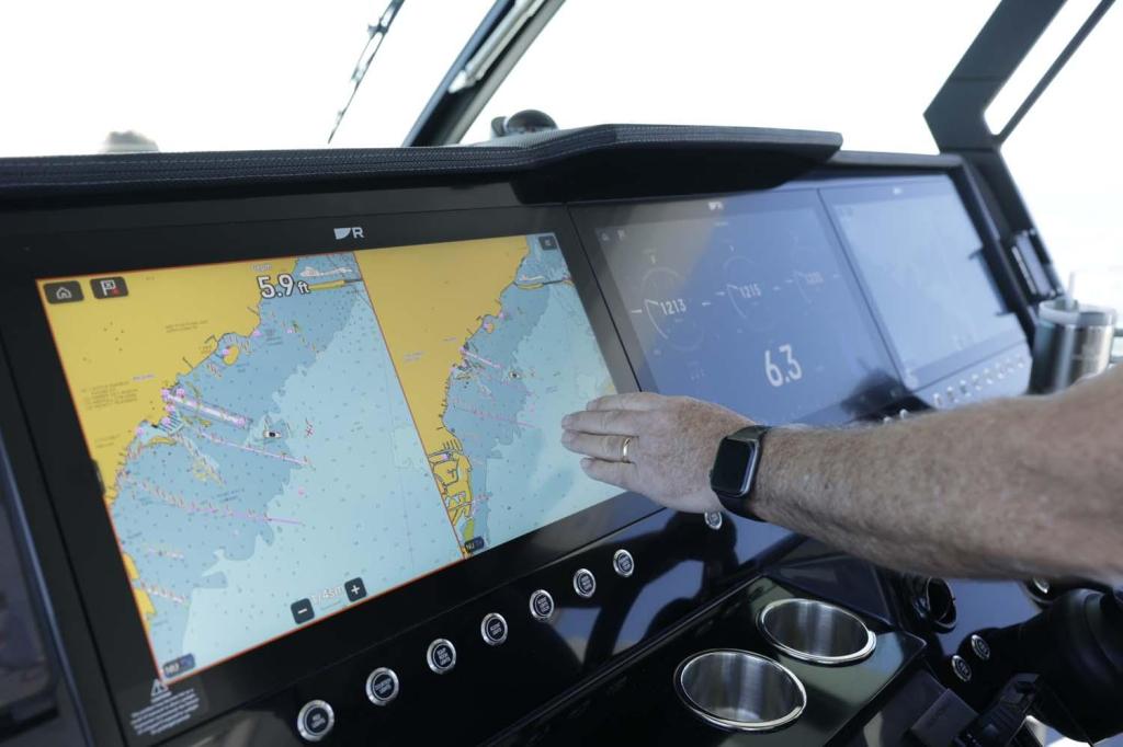 Formula 457 Center Console Sport