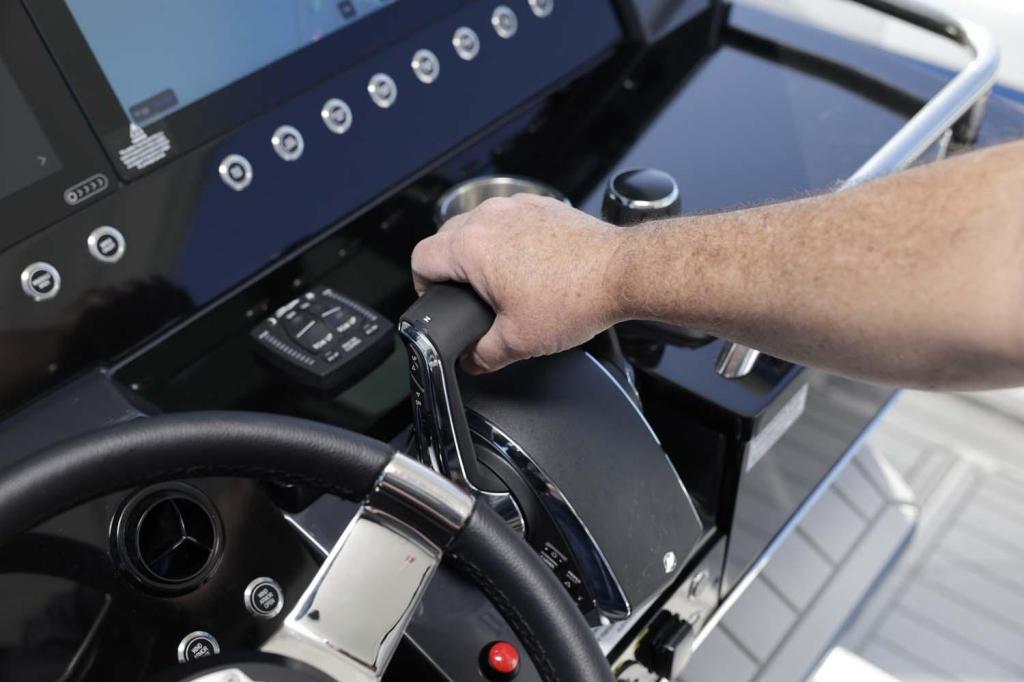 Formula 457 Center Console Sport