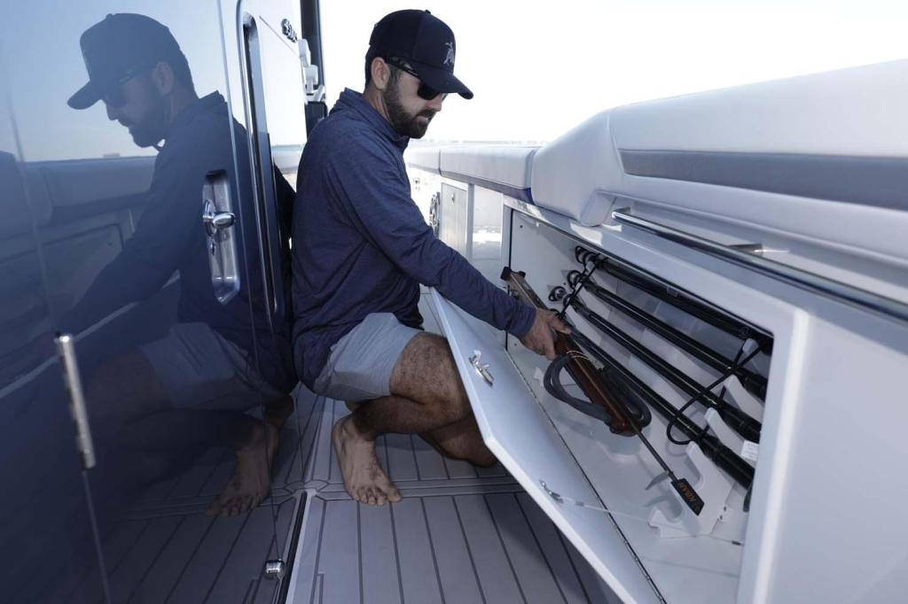 Formula 457 Center Console Sport