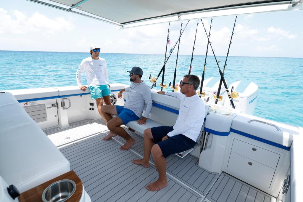 Formula 457 Center Console Fish