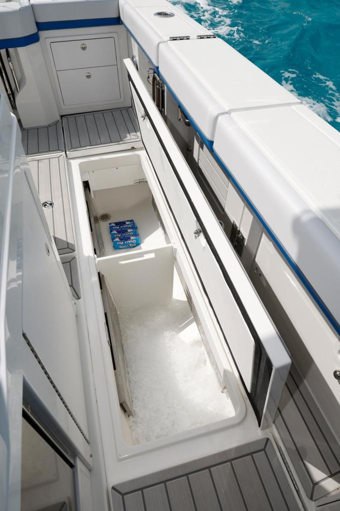 Formula 457 Center Console Fish