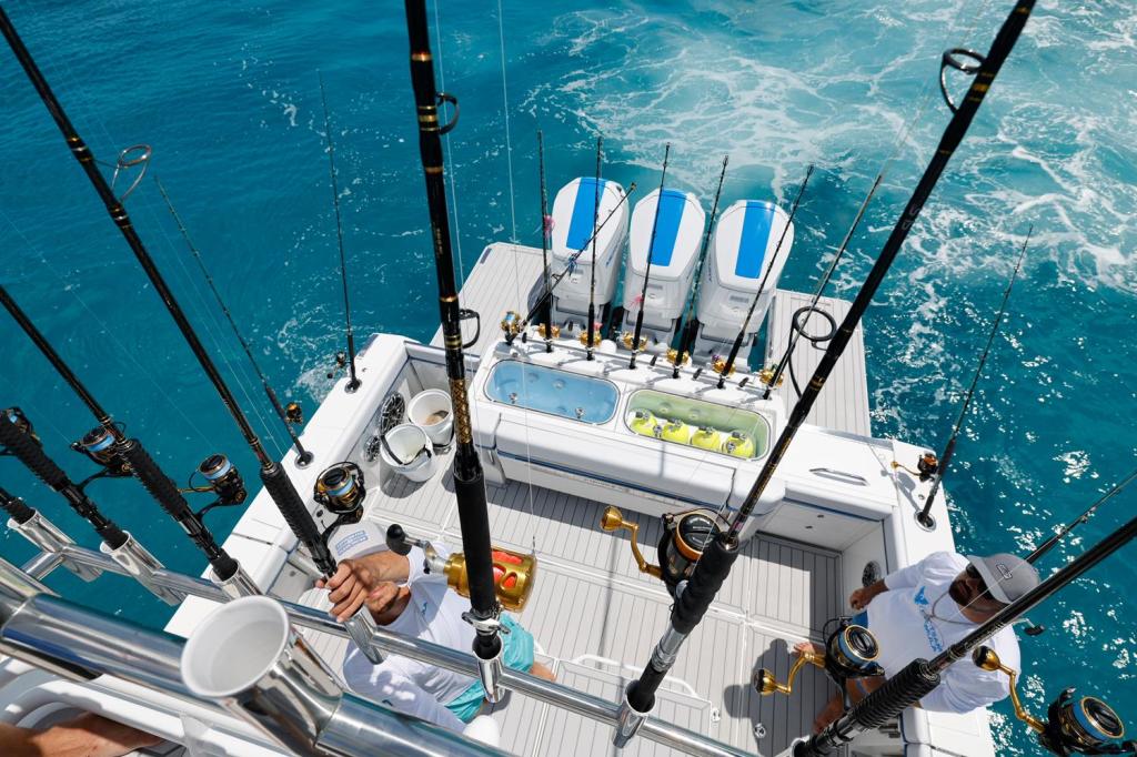 Formula 457 Center Console Fish