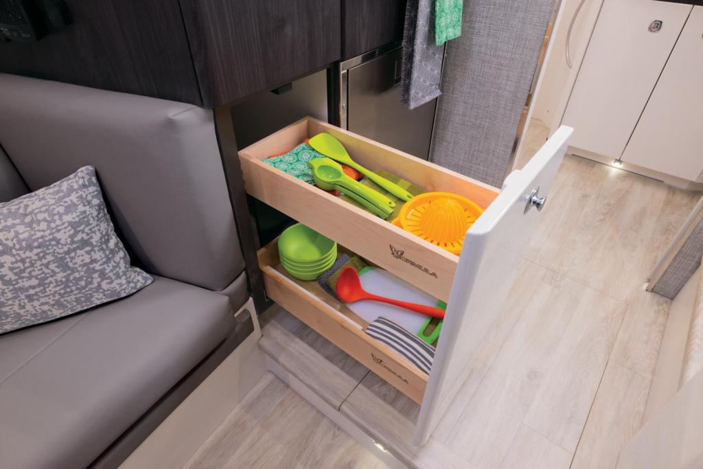 Formula 457 Center Console Fish