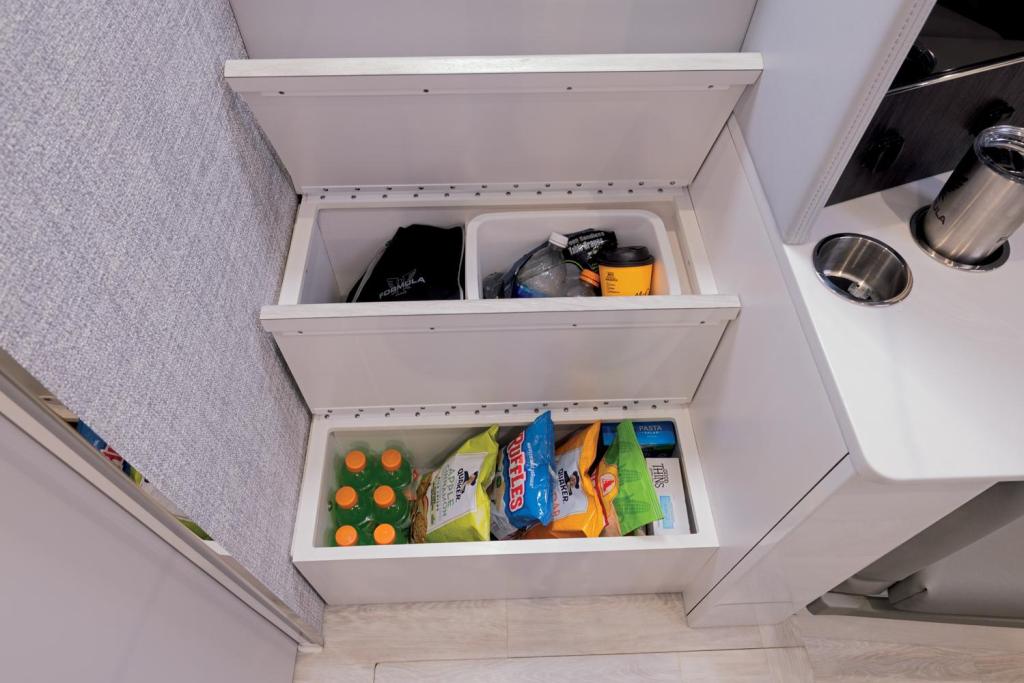 Formula 457 Center Console Fish