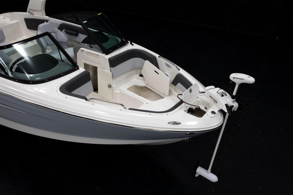 Chaparral 21 SSi OB Ski & Fish