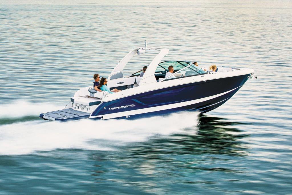 Chaparral 30 Surf