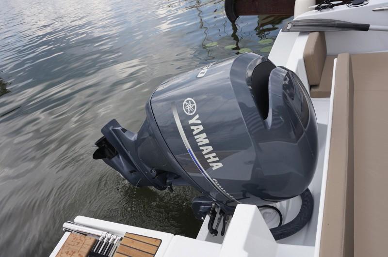 Jeanneau Merry Fisher 695