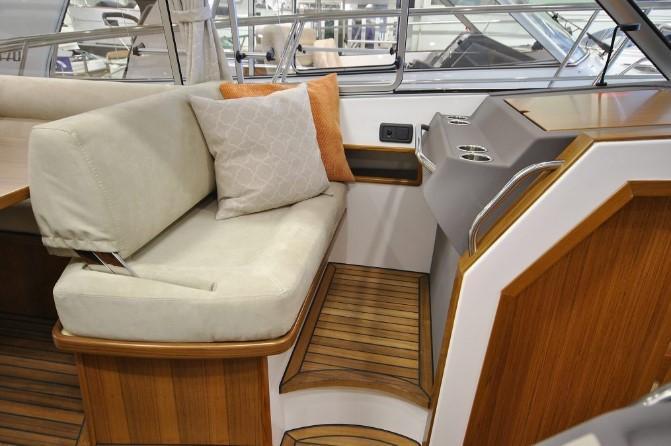 Saga 385