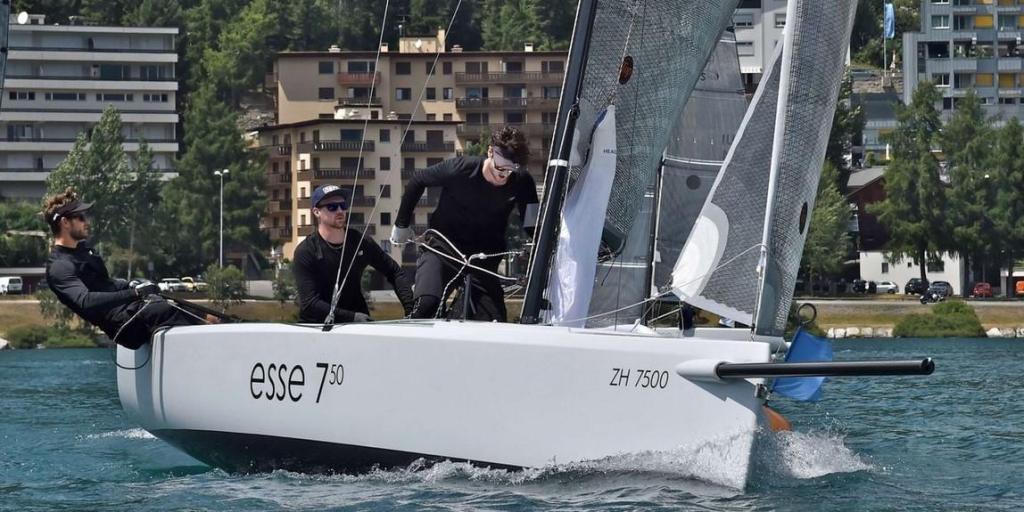 Esse 750