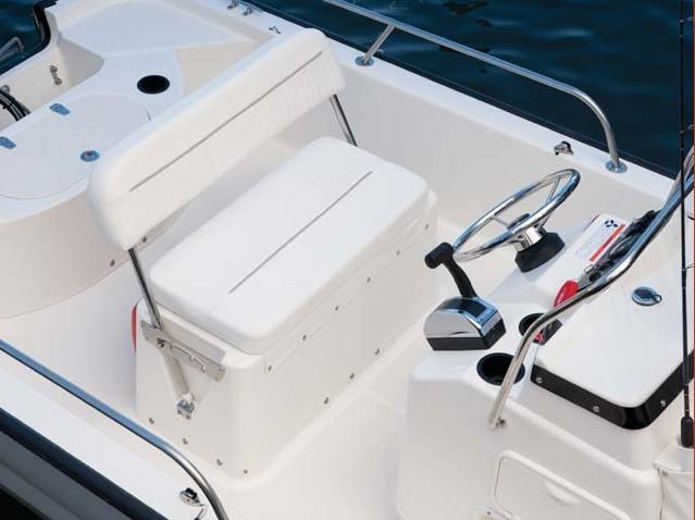 Boston Whaler 150 Montauk