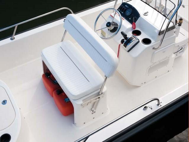 Boston Whaler 150 Montauk