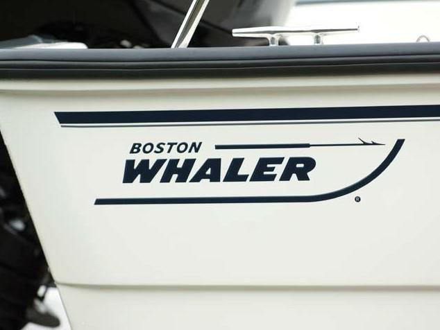 Boston Whaler 170 Montauk