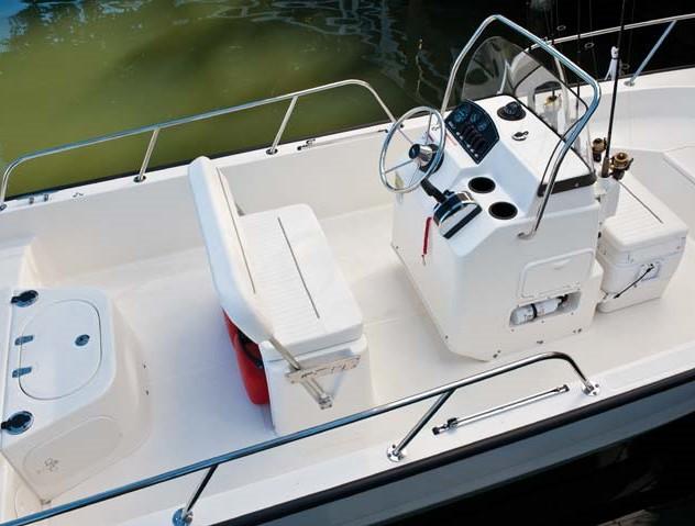 Boston Whaler 170 Montauk