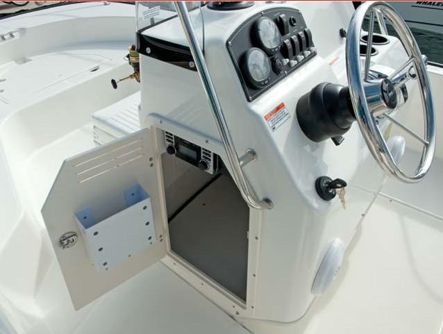Boston Whaler 190 Montauk