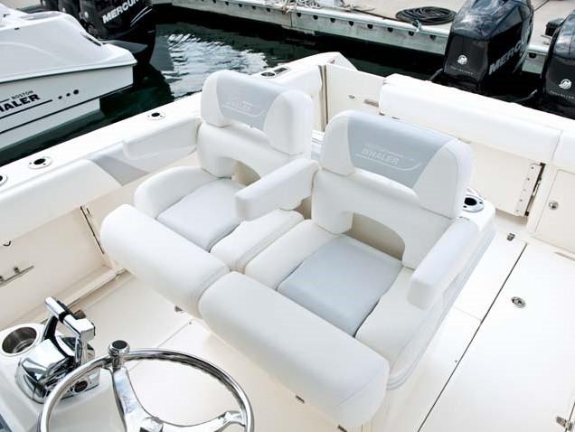 Boston Whaler 280 Outrage