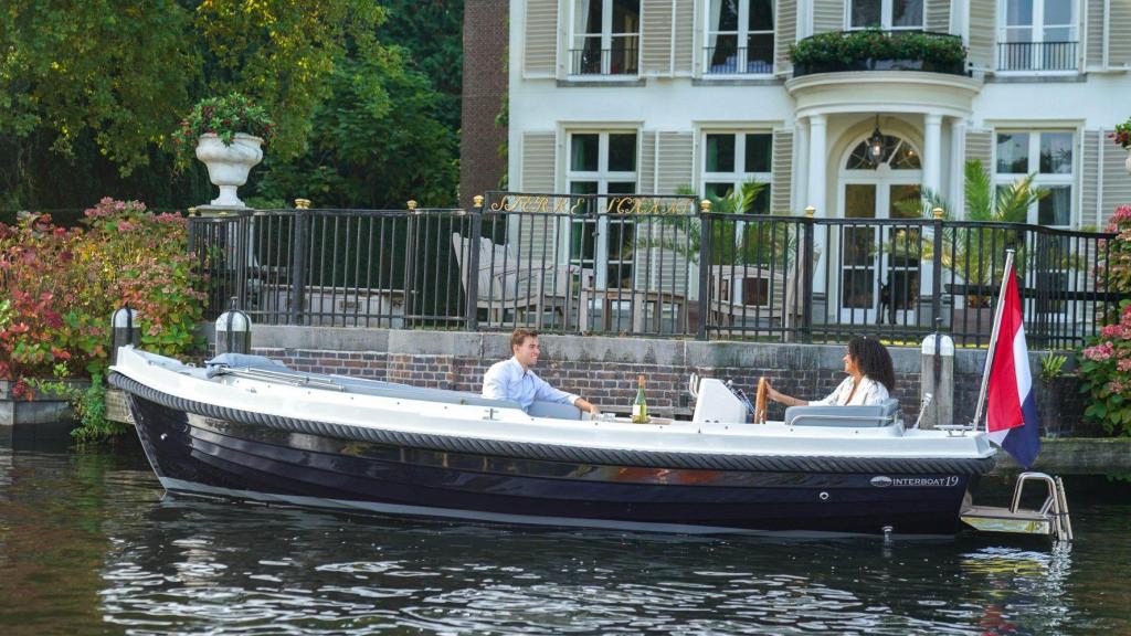 Interboat 19
