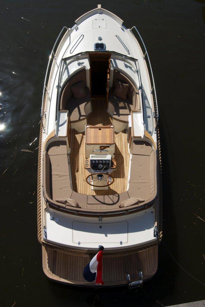 Interboat Intercruiser 27 Cabin