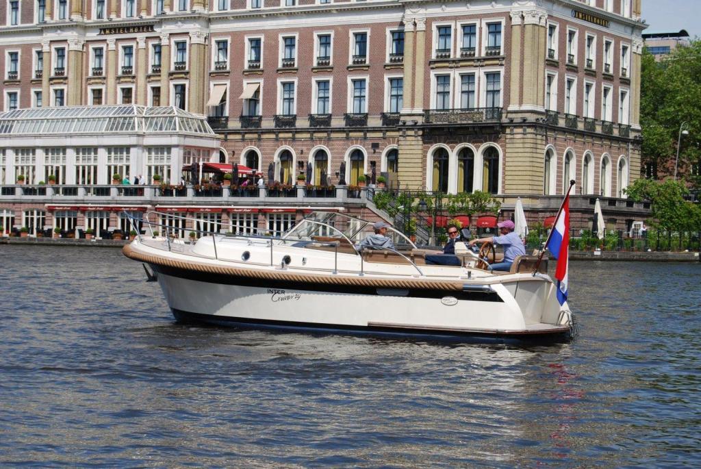 Interboat Intercruiser 29