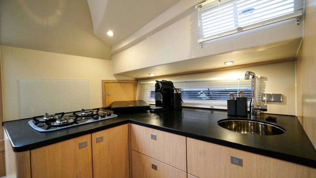 Interboat Intercruiser 34