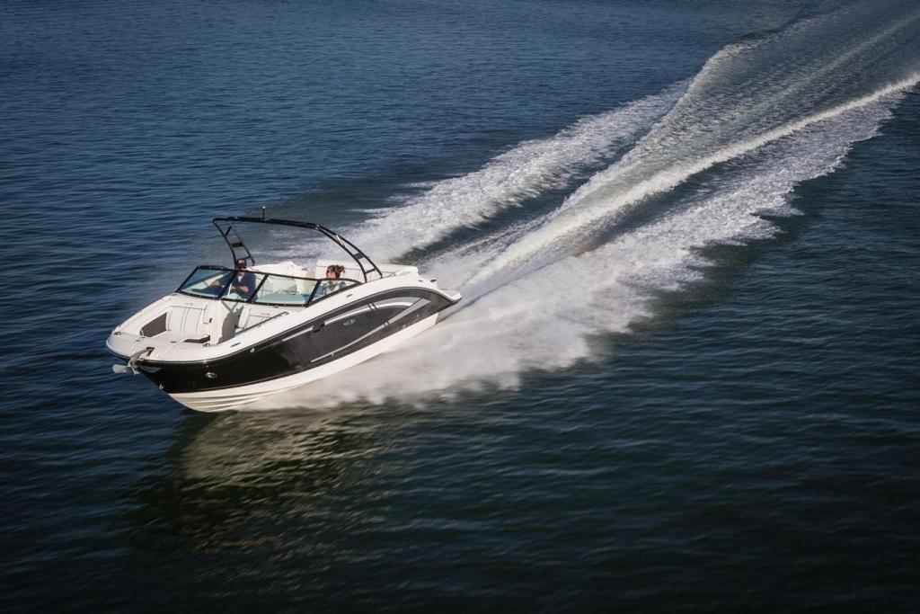 Sea Ray Sport Boat 270 SDX