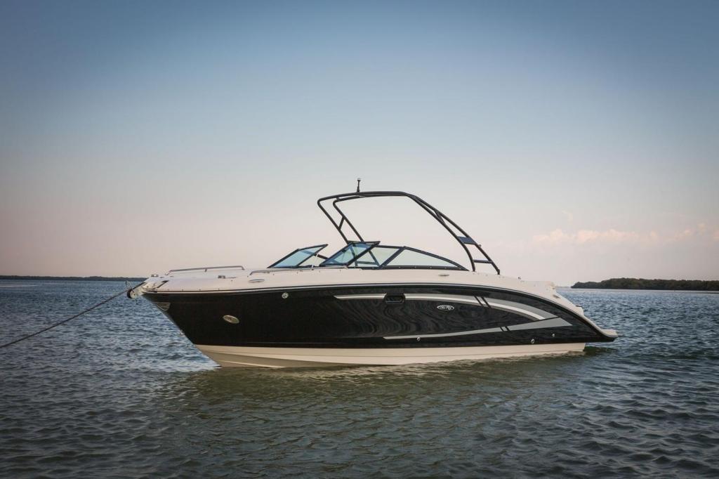 Sea Ray Sport Boat 270 SDX