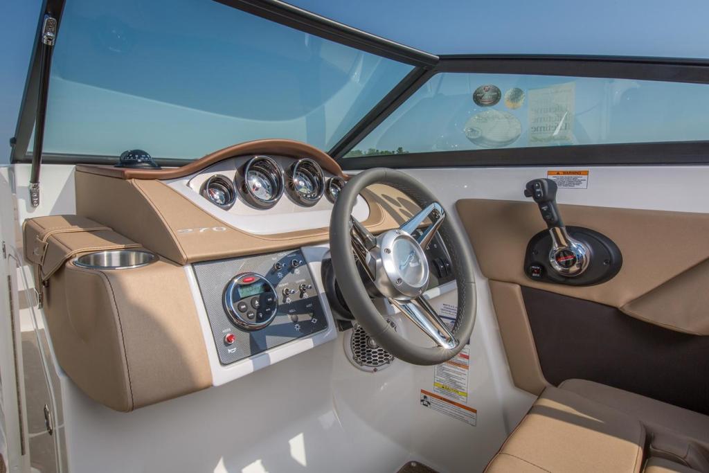 Sea Ray Sport Boat 270 SDX