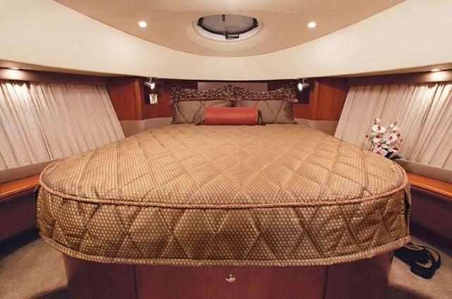 Silverton 38 Sport Bridge