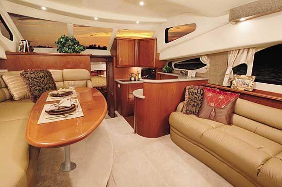 Silverton 38 Sport Bridge