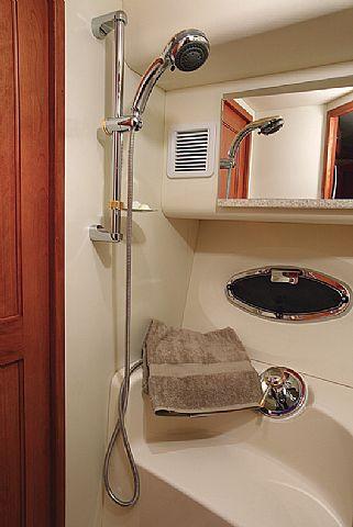 Silverton 38 Sport Bridge