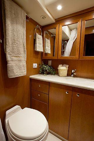 Silverton 43 Sport Bridge