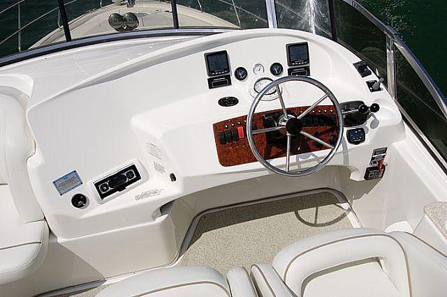 Silverton 43 Sport Bridge