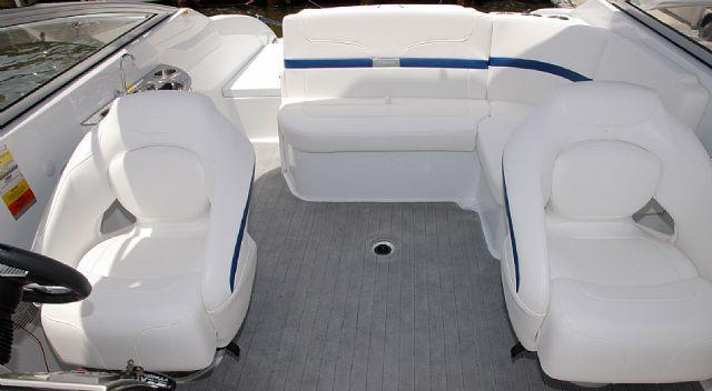 Formula 240 Bowrider