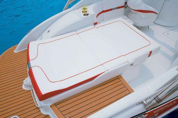 Formula 240 Bowrider