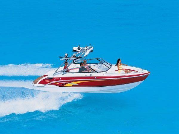Formula 240 Bowrider